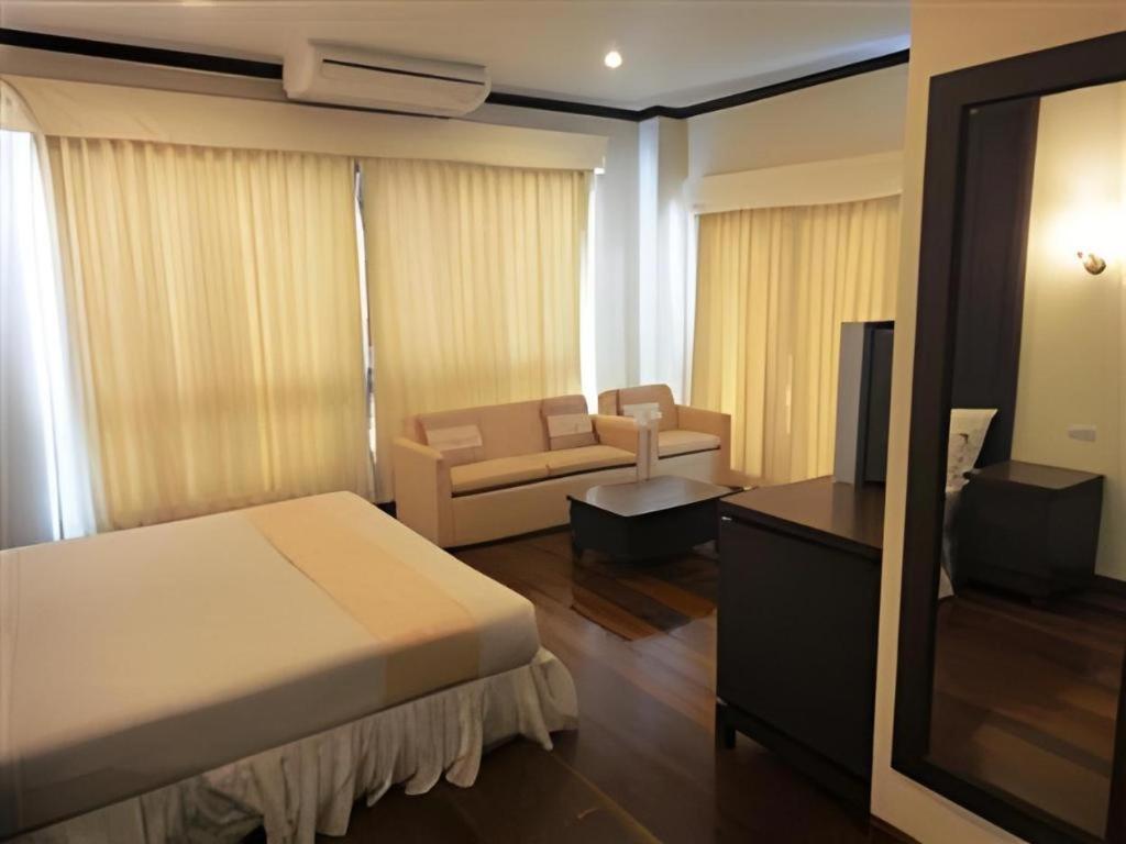 Kasem Garden Hotel Surin Ban Nong Tao Екстериор снимка