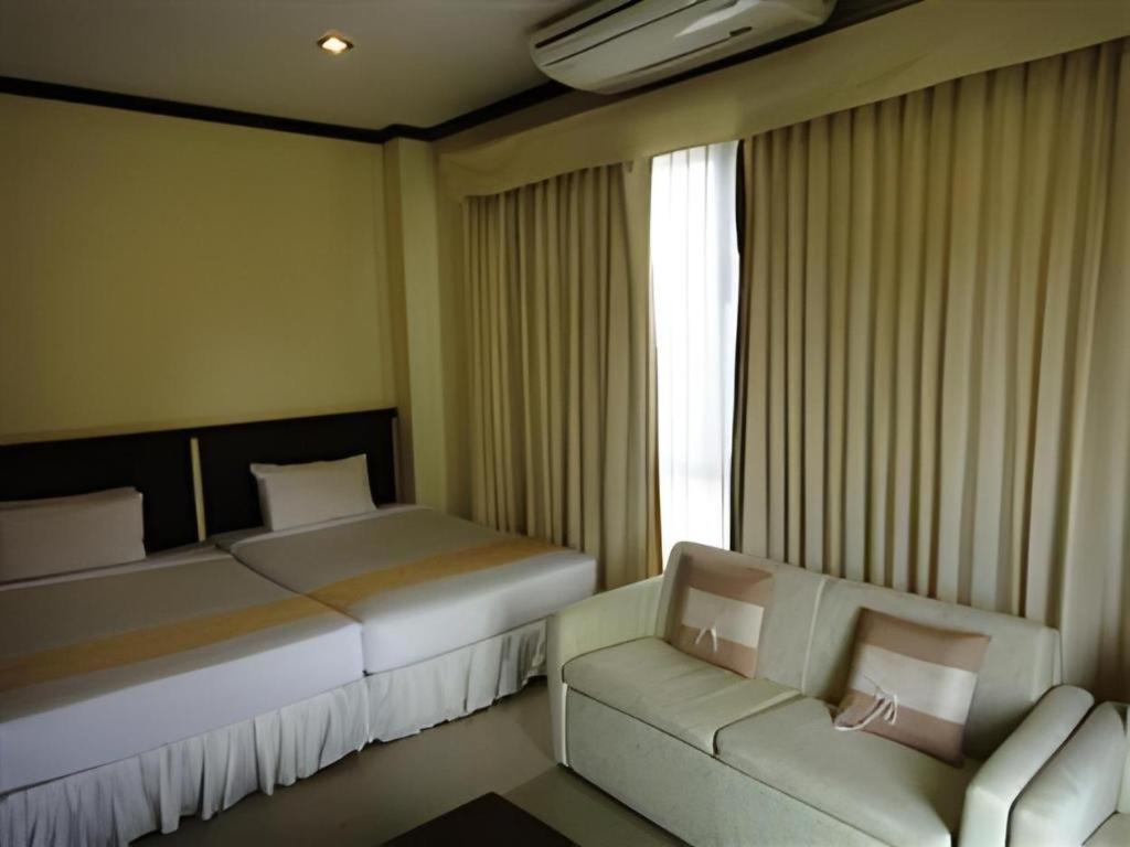 Kasem Garden Hotel Surin Ban Nong Tao Екстериор снимка