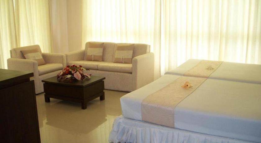 Kasem Garden Hotel Surin Ban Nong Tao Екстериор снимка