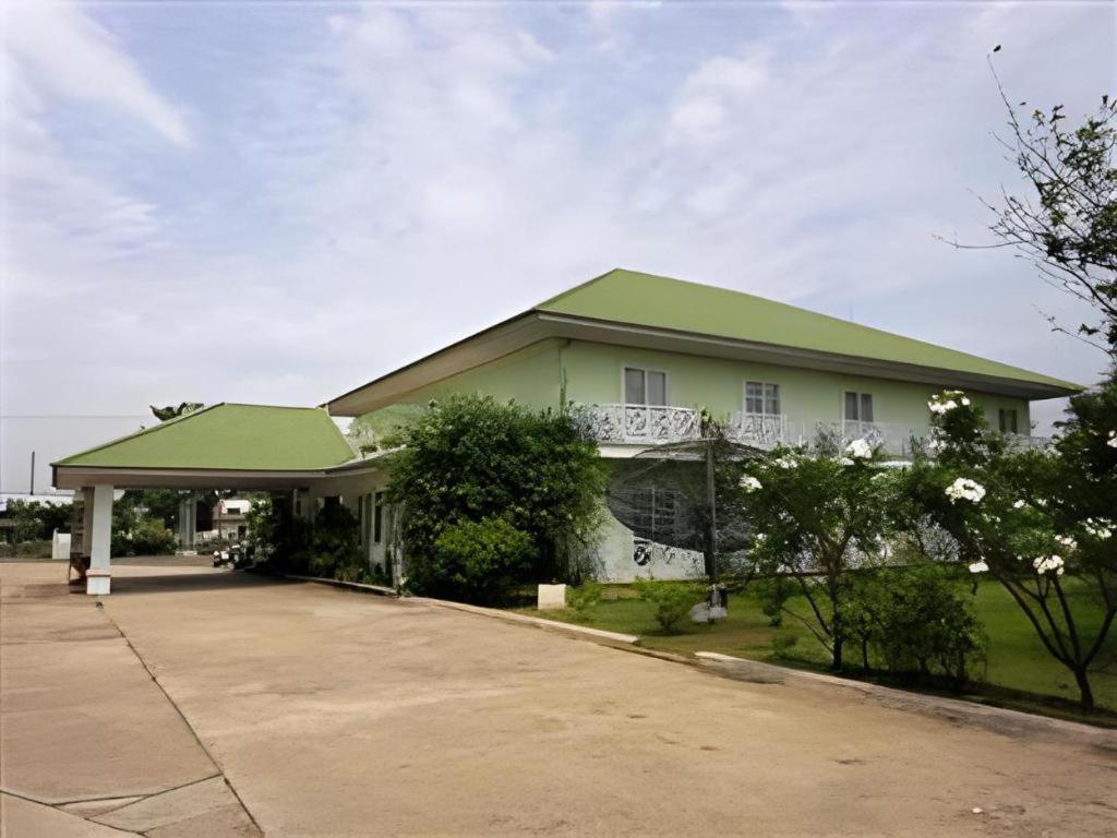 Kasem Garden Hotel Surin Ban Nong Tao Екстериор снимка