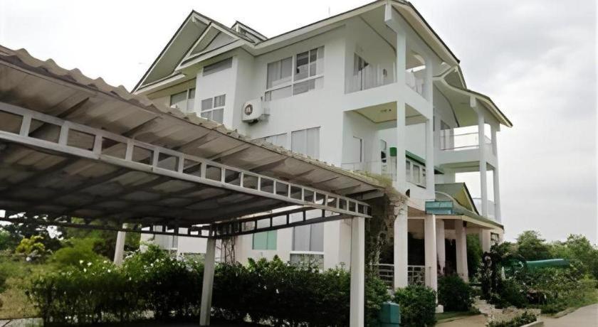 Kasem Garden Hotel Surin Ban Nong Tao Екстериор снимка